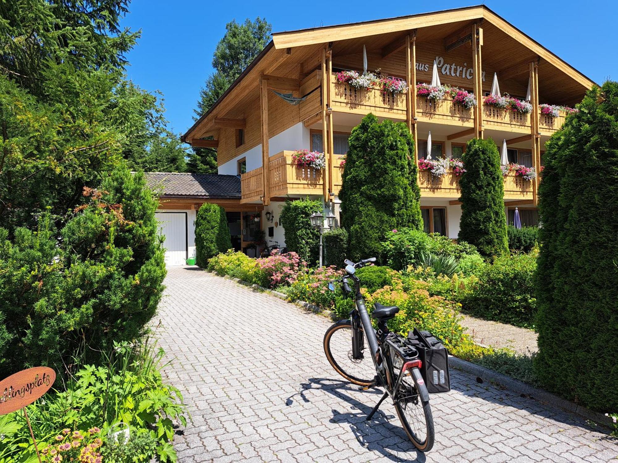 Haus Patricia Hotel Lofer Eksteriør billede