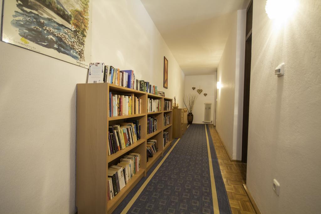 Haus Patricia Hotel Lofer Eksteriør billede